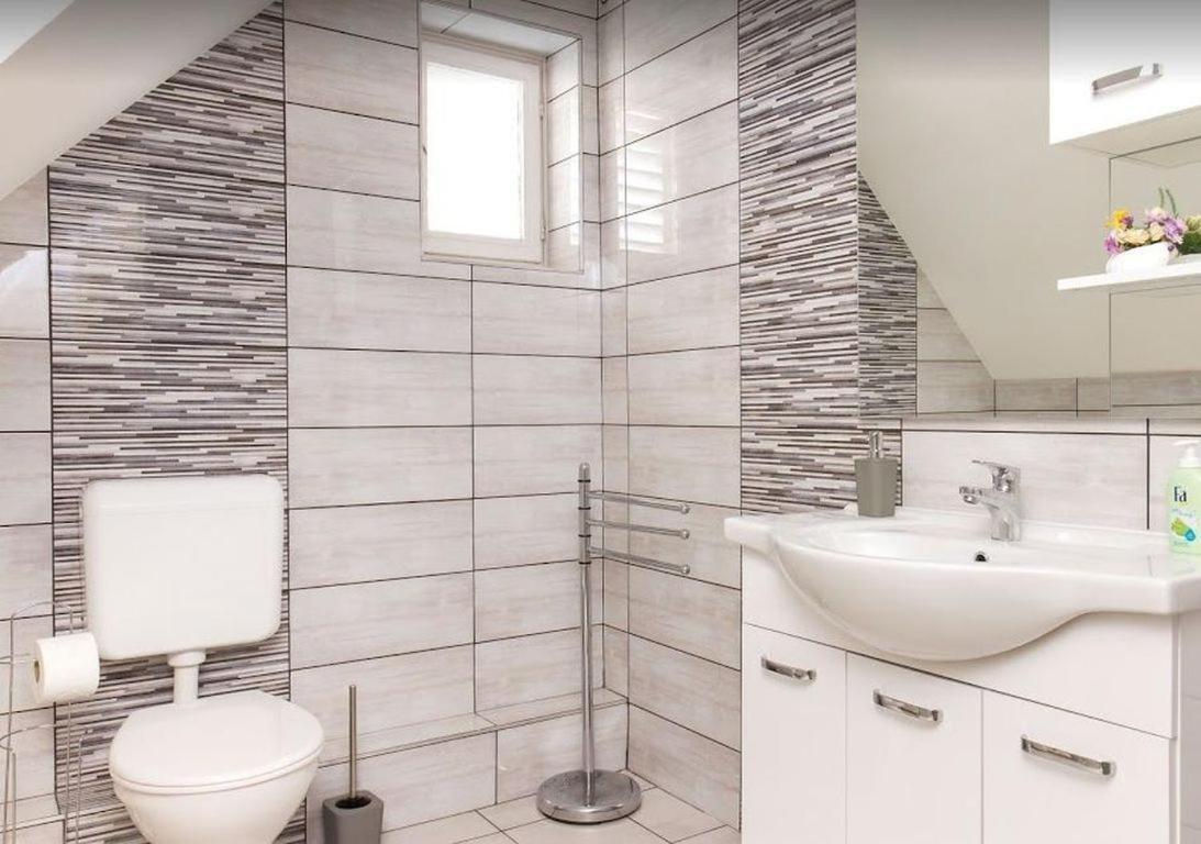 Gizella Haz Apartman Keszthely Kültér fotó