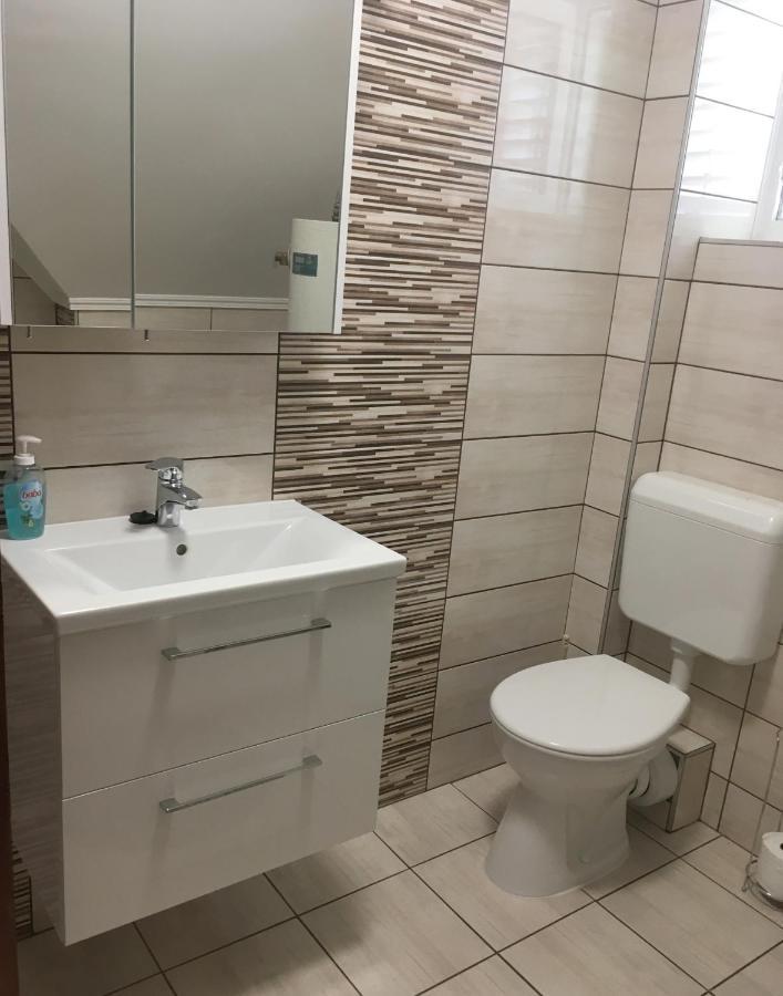 Gizella Haz Apartman Keszthely Kültér fotó