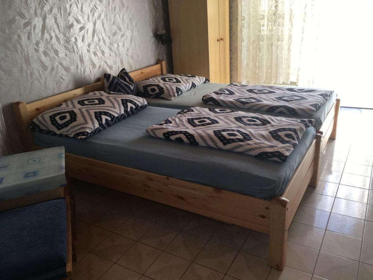 Gizella Haz Apartman Keszthely Kültér fotó