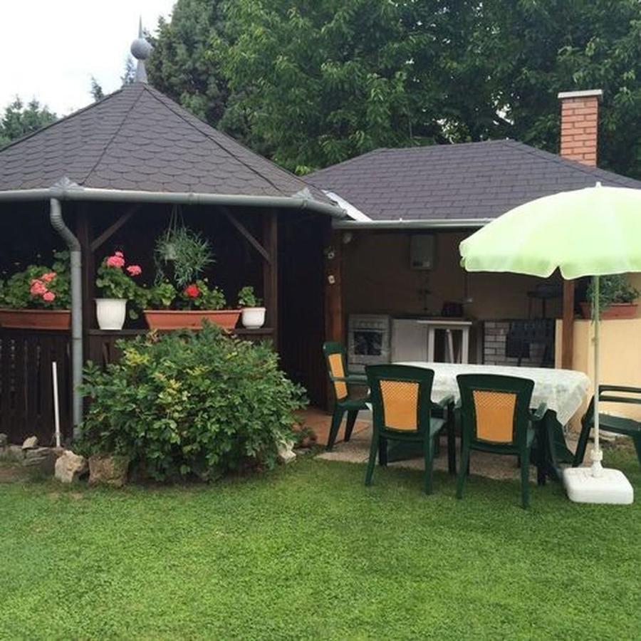 Gizella Haz Apartman Keszthely Kültér fotó