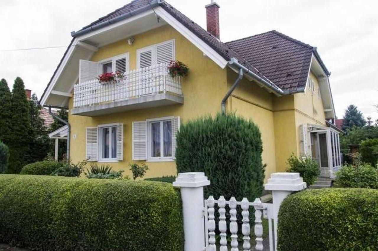 Gizella Haz Apartman Keszthely Kültér fotó